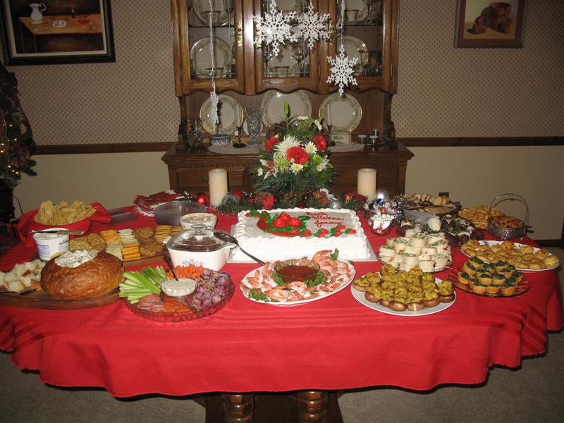 Laura, Karen and Dan's Mom have created quite a feast!