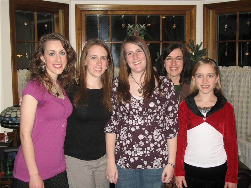 Jenny with the Witchita Schribers; From left to right: Michelle Schreiber, Katie Schreiber, Jenny, Julie Schreiber, Sarah Schreiber.